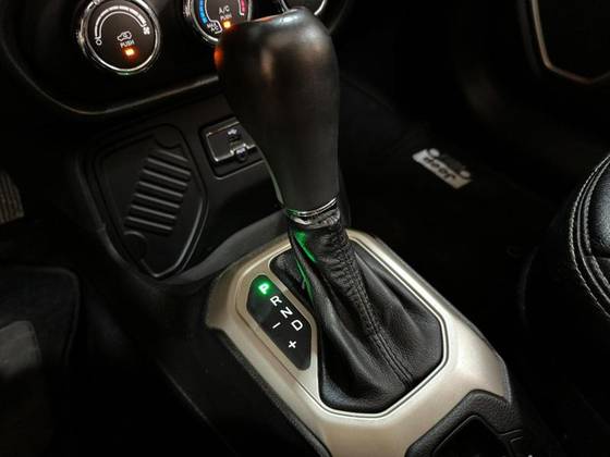 JEEP RENEGADE 1.8 16V FLEX SPORT 4P MANUAL